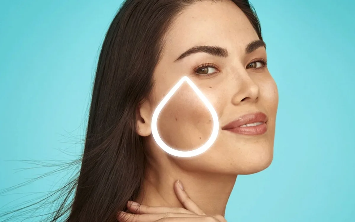 ภาพแสดงหยดละเอียดบนแก้ม · จัดทำโดย Allergan Aesthetics